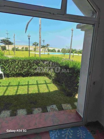 Bel appartement directement sur la mer