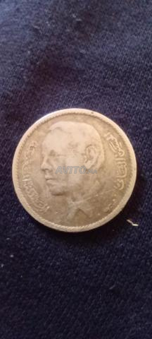 Dirham Cravate