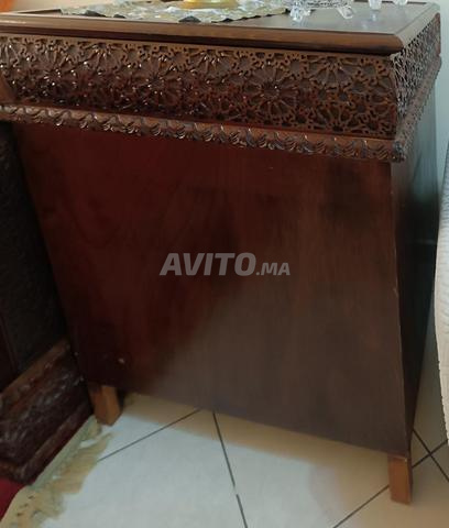 Deux coins de rangement en bois massif 71x71cm - 2