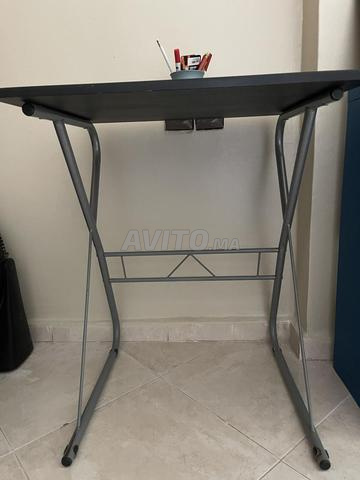 Bureau en bon état - 2