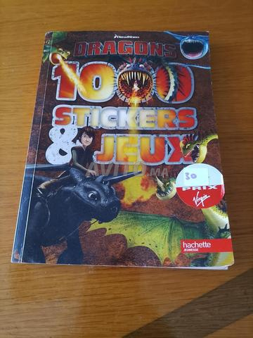 1000 autocollants et jeu sur la série Dragon