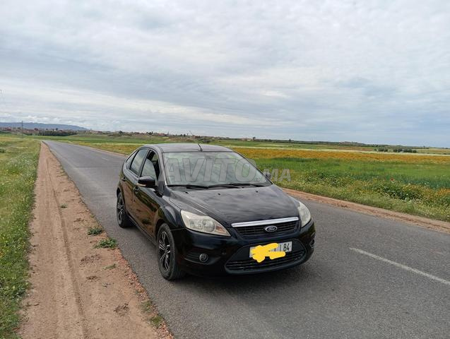 Ford Focus 2 modèle 2008 dédouanée 2012 moteur 1.6 - 2