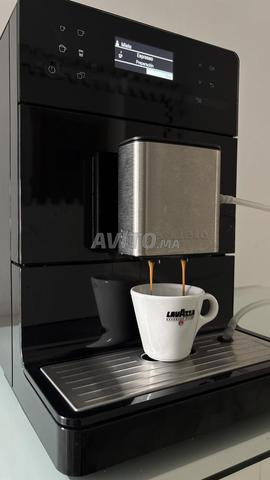 Machine à café automatique Miele CM5300 - 2