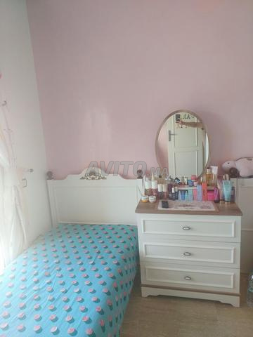 Lit et commode pour fille - 2