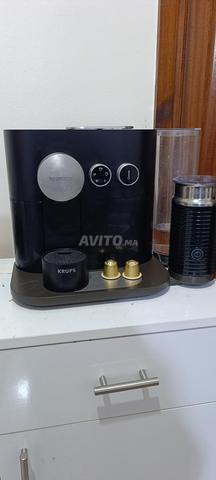 Machine à café Nespresso Expert Milk - 2
