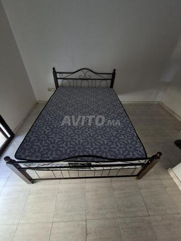 🛏️ Lit et matelas 140×190 - 2
