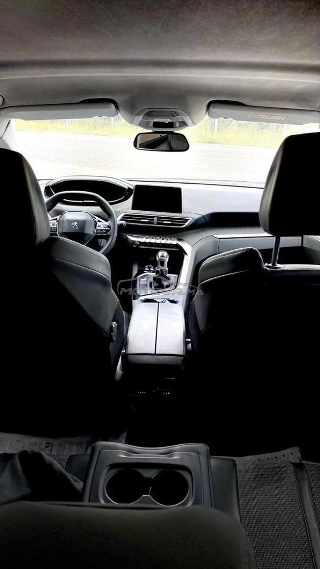 Peugeot 3008 modèle 2018 1ère ✋
