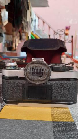 Canon AE-1 Canon FD 50mm f/1.8.