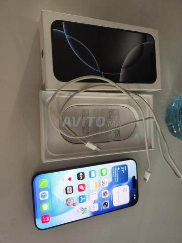 iPhone 16 Pro Max 256Go en excellent état