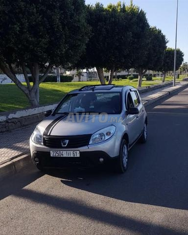 Dacia Sandero 2011