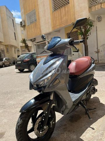 Moto - 2