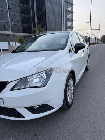 Seat Ibiza Diesel Manuelle 2018 à Casablanca - 2