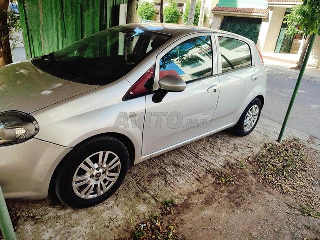 À vendre Fiat Punto 2017 - 2