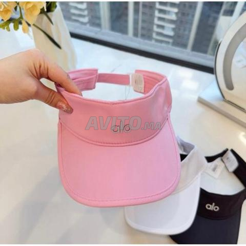 Casquette Visière Sport Rose ALO Yoga Femme Gym - 2