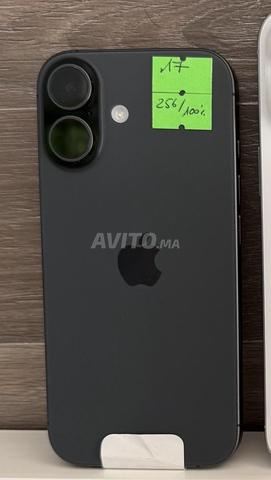 iPhone 17 noir