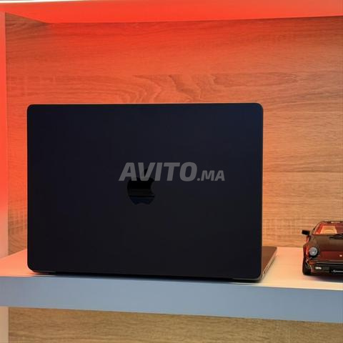 MacBook Pro 14” 2024 | M3 MAX| 36Go|1To (Officiel) - 2
