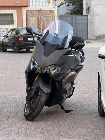 ياماها TMAX 560 - 2