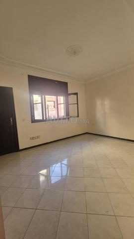 Appartement à louer à Melk Chikh R/2 - 2