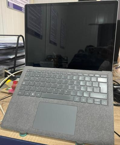 PC portable Microsoft Surface i5 8ème génération