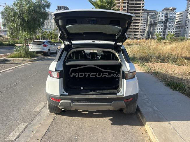 vente d’un 4*4 range Rover évoque 