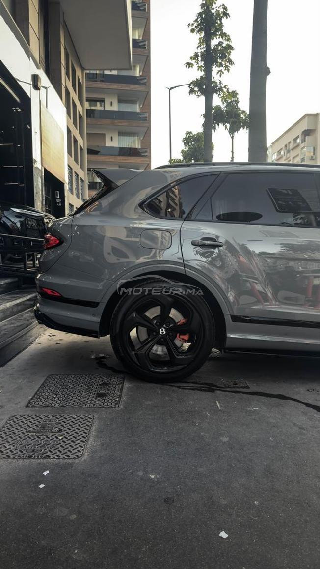 BENTAYGA S V8