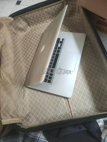 MacBook pro blanc . ancienne version
