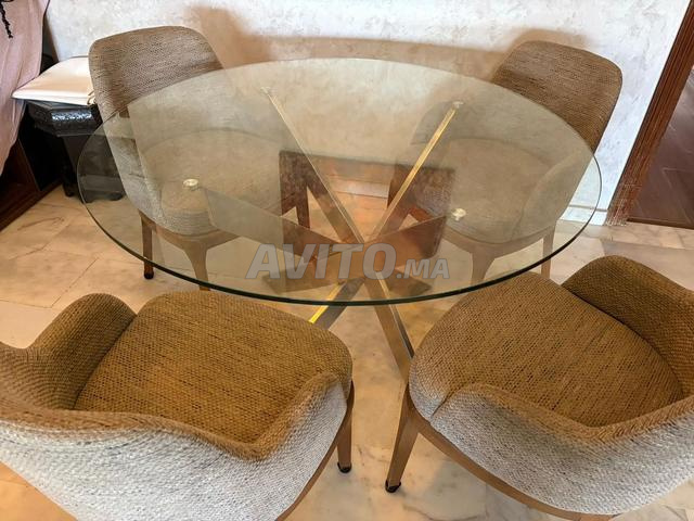 Table salle à manger sans chaise