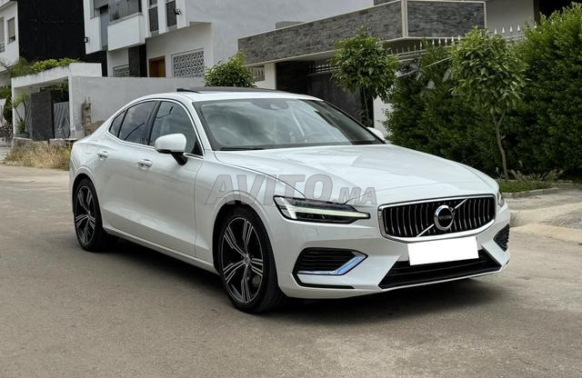 Volvo S60 Hybride 407cv inscription 2022 à Fès - 2