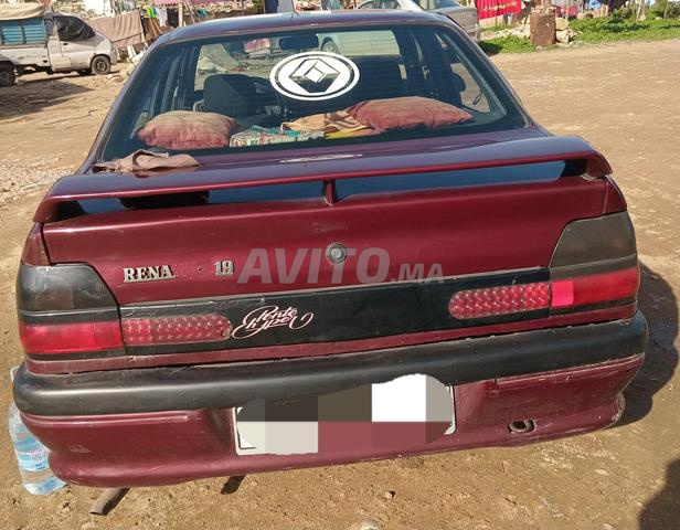 Voiture en bon état et prix négociable - 2
