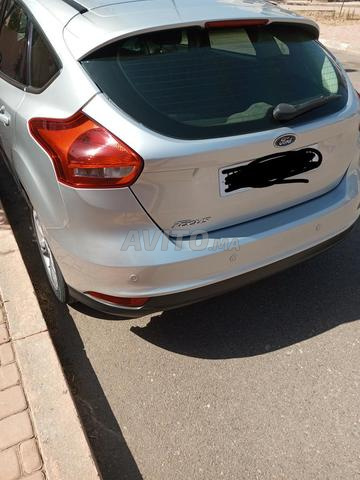Ford Trend Plus à vendre avec carte grise - 2