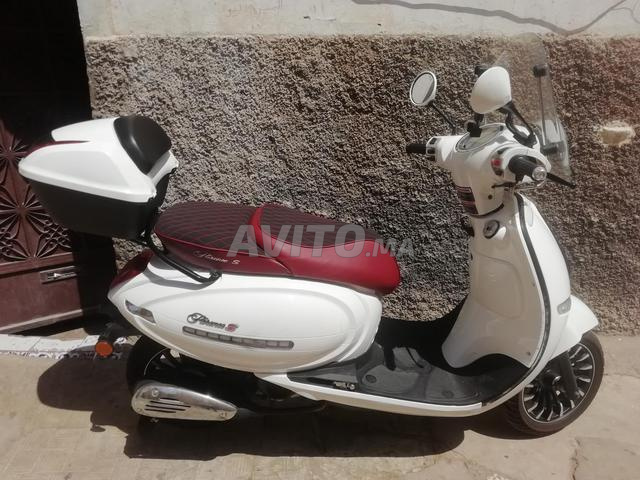 Moto presque neuve à vendre - 2