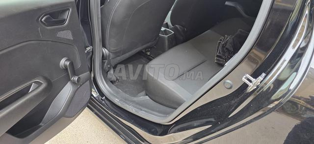 Renault Clio 5 Diesel Manuelle 2022 à Bouznika - 2