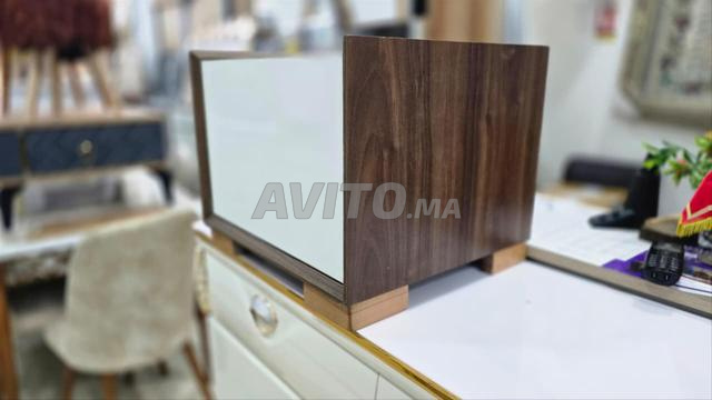 Boîte en bois naturel de haute qualité