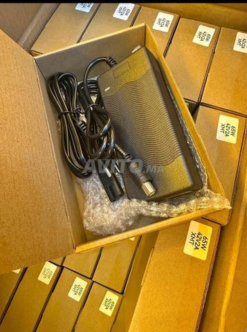 CHARGEUR TROTTINETTE ÉLECTRIQUE XIAOMI  - 2