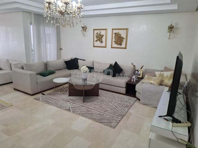 شقة راقية للبيع - 2