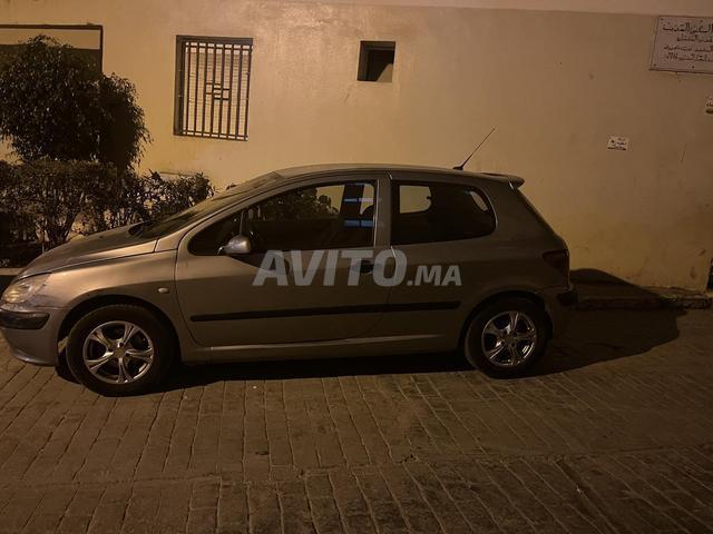Peugeot 307 dédouanée 2009 de bonne qualité