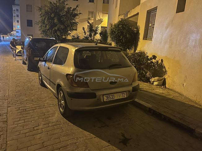 peugeot diwna 2009 de bon qualité moteur jdid  