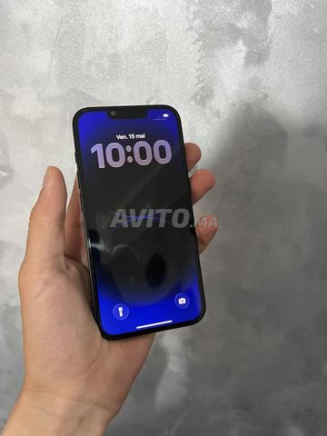 iPhone 16 propre - 2