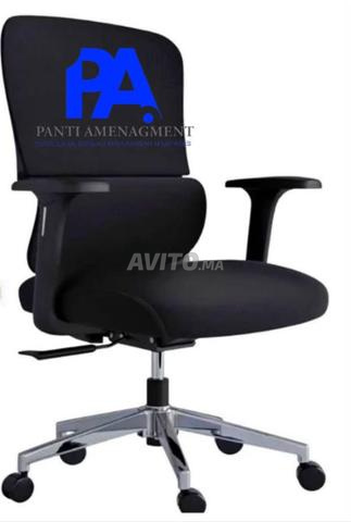 Chaise bureau opérateur/vestiaire