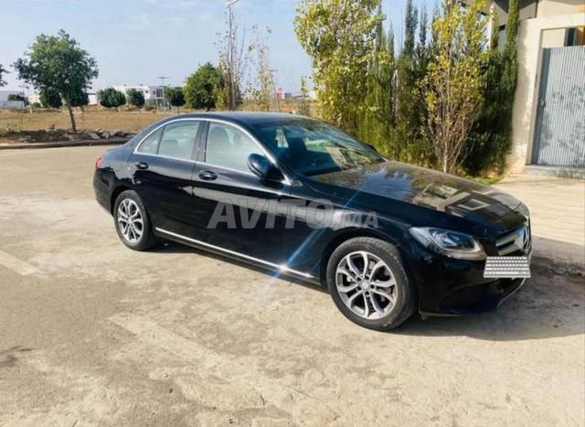MERCEDES-BENZ C220D