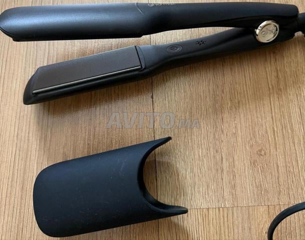 مملس الشعر GHD Max Styler