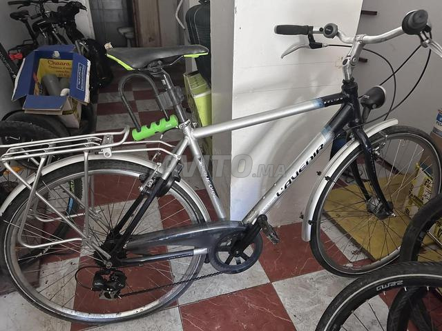 Vélo de marque très bonne occasion - 2