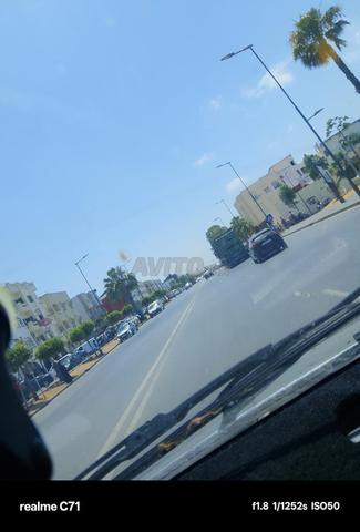 بقعة تجارية للبيع في الصخيرات المركز - 2
