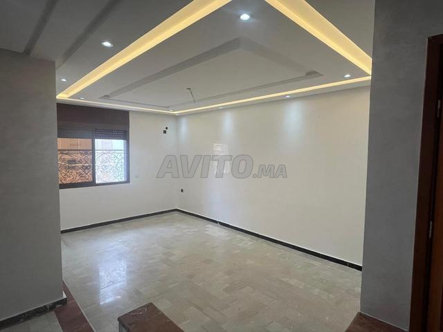 Appartement à louer 100 m² à Temara - 2