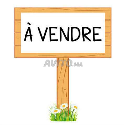 Café situé dans l'angle
