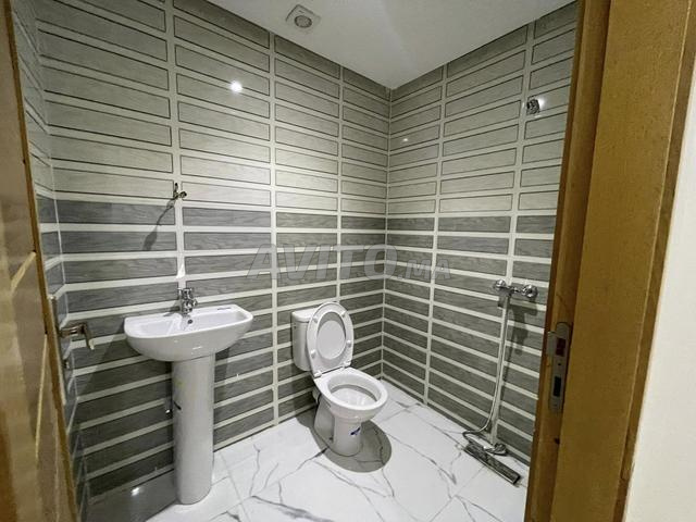 Duplex vide 3 chambres à côté de macdo - 2