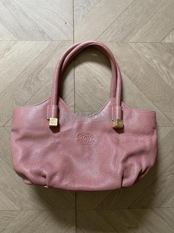 Chanel cuir