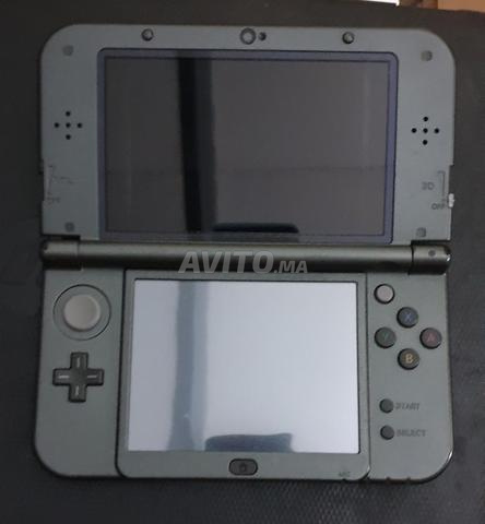 NEW 3DS XL NOIR MÉTALLIQUE FLASHÉ - 2