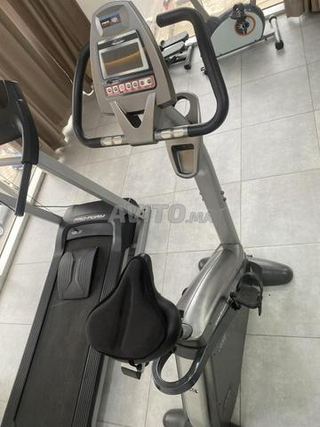 Vélo d'appartement BH et tapis roulant - 2