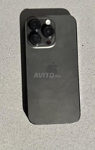 iPhone 14 Pro très bon état